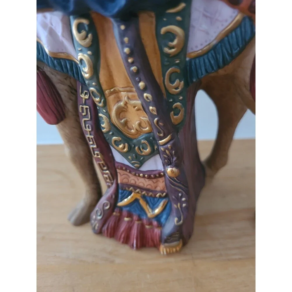 Kirkland  Nativity 75177 Replacement Figurine Wiseman Standing Camel Vintage